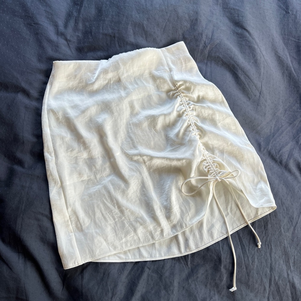 Aritzia Allusion Skirt, size 0